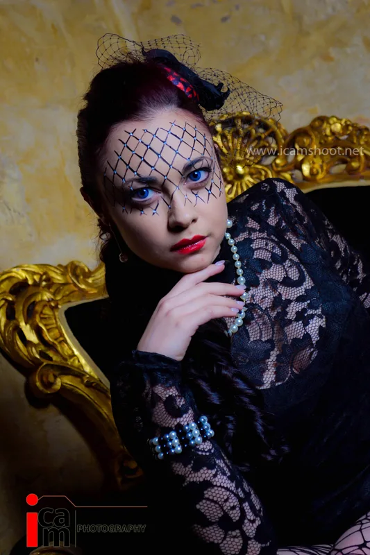 Creative — makeup by Violet Vella